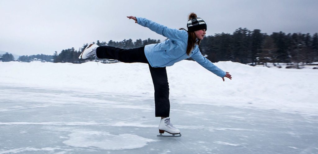 Ice Skating in Gulmarg