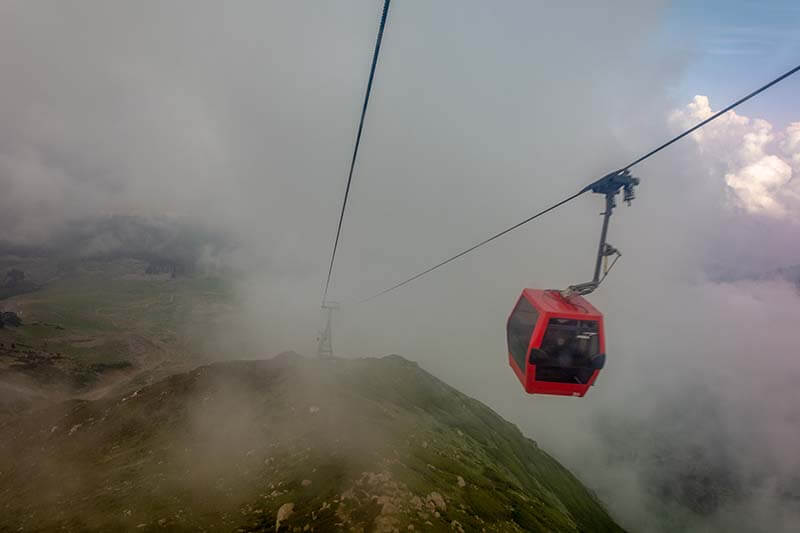 gondola ride in gulmarg