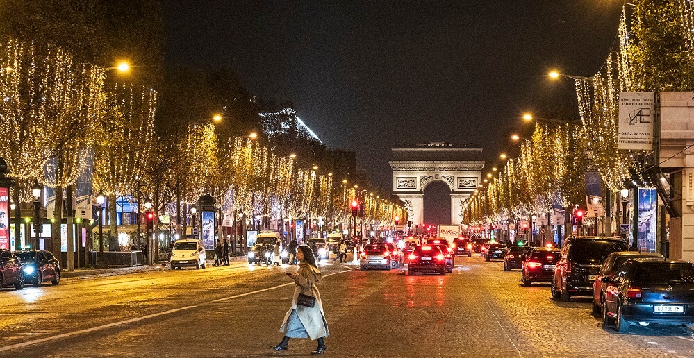 Avenue Elysee, Paris