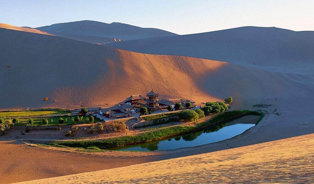 Crescent Lake, China