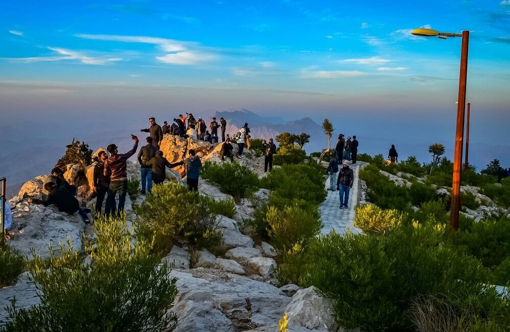 THINGS TO DO IN GORAKH HILL STATION SINDH